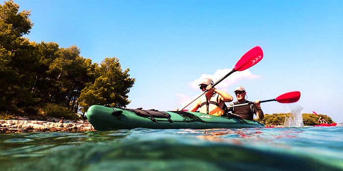 2016-03-31-11-30-7648-croatia-gullet-sailing-kayaking-hvar.jpg