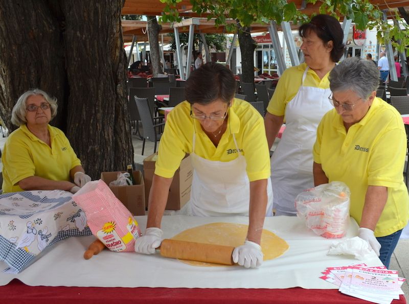 crikvenica manifestacije male festival kolaca i sladoleda 2