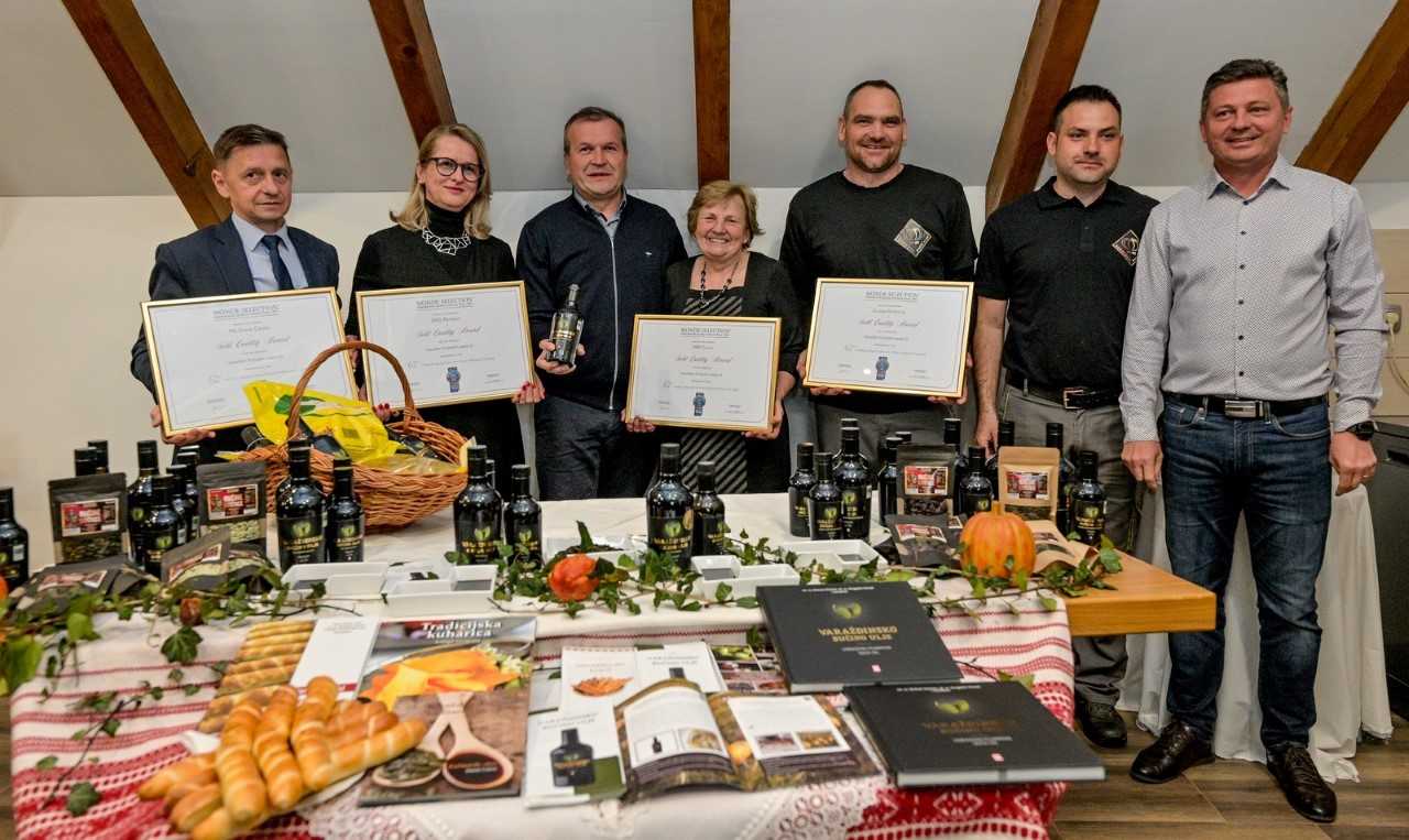 Varazdin pumpkin oil 1 photo by Varazdin County