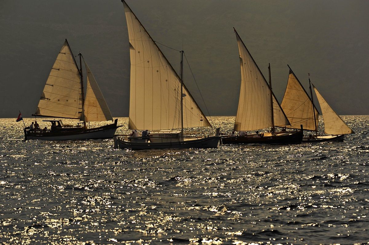 regata komiza optimizirano za tisak ivo pervan