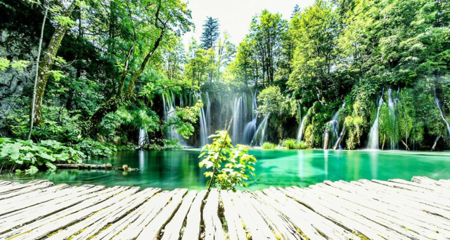 Plitvice Lakes.png