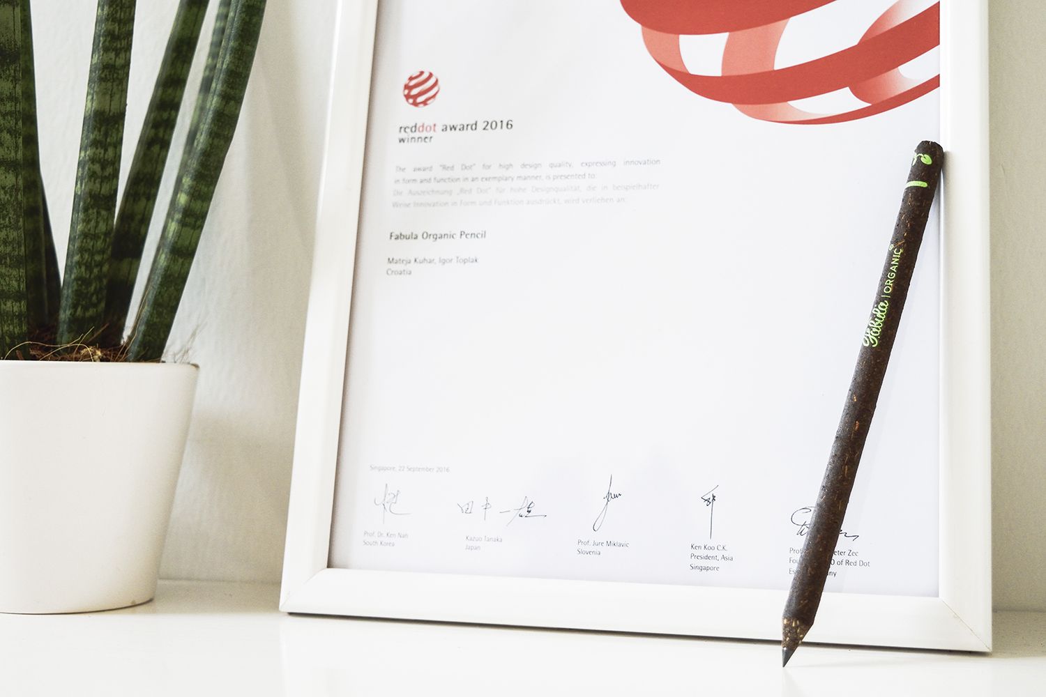 Fabula Organic Pencil Red Dot Award