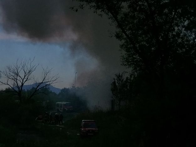 020517 2 Fire2