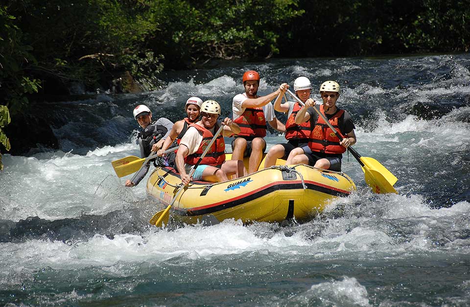 activities-rafting.jpg