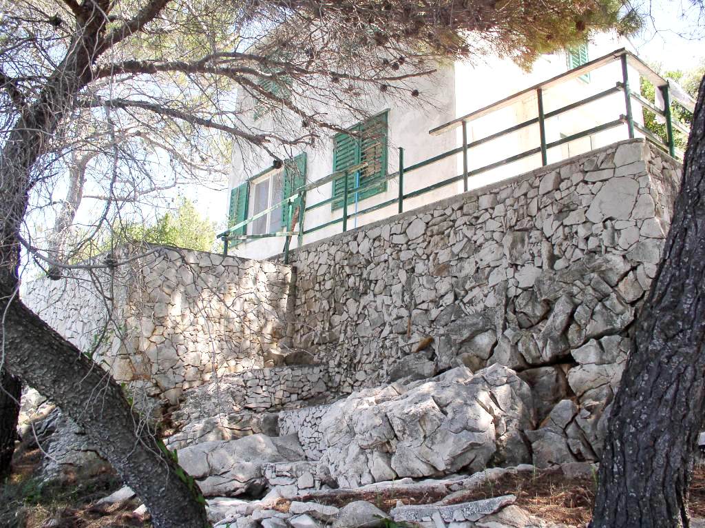 brac house sea front sale villa kuca prvi red more prodaja nekretnine hrvatska croatia real estate property 3.JPG
