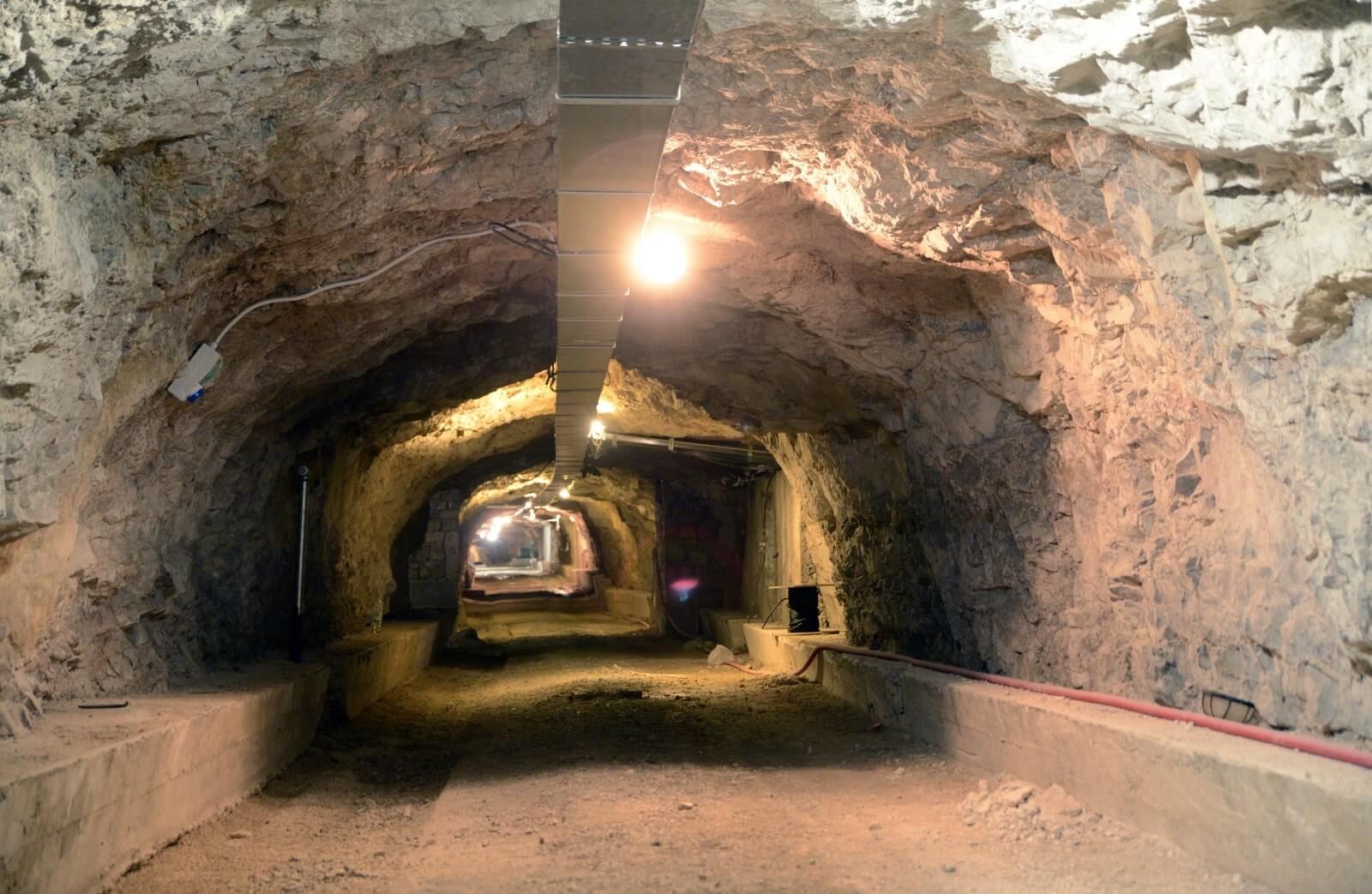 kastel_tunnel_-c-Sasa_MiljevicPIXSELL.jpg