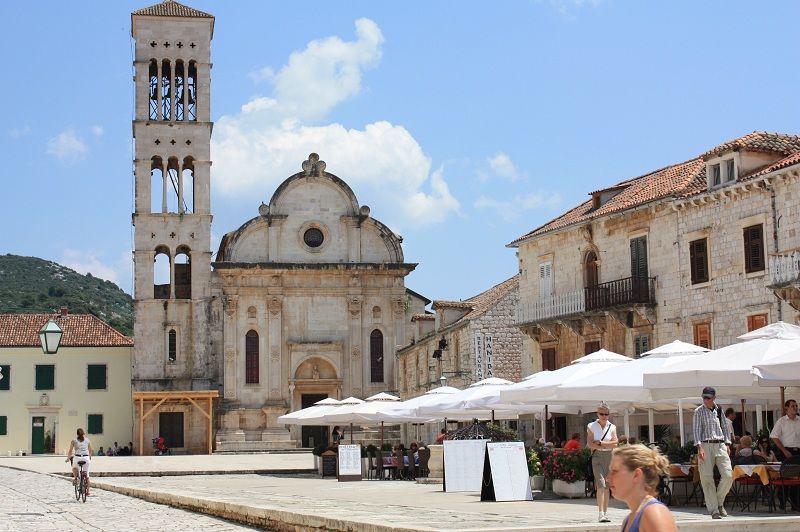 hvar town main square