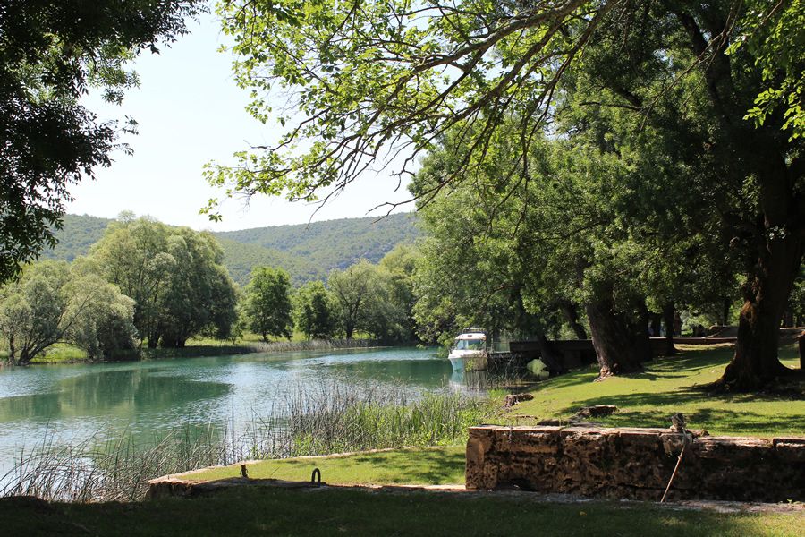 manastirkrka07124517.jpg