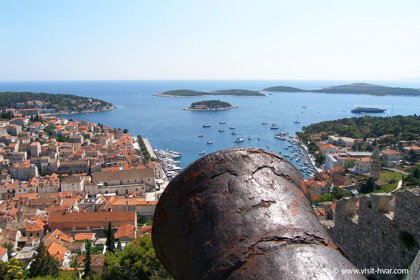 veneranda-hvar-4.jpg