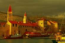 2022 Trogir Tourist Results Significantly Better Than Those from 2019