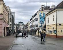 Police Report 27-Year-Old Man for Urinating on HDZ Party Office in Bjelovar
