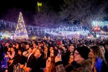 Split Advent Ends after 40 Days: Four Zones, Daily Concerts, 50 Cultural Programs, and More