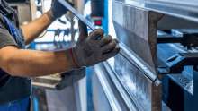 Croatia's Industrial Production Down For the First Time in 15 Months