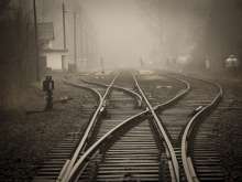 Minister Announces Reconstruction of Roads, Railway Station in Sisak