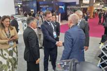 Banožić Attends Defence and Security Fair in Paris