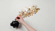 Mandatory Pension Funds' Assets Down HRK 3.1 bn Month-Over-Month