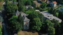 Public Auction for State-Owned 19th Century Villa in Attractive Location