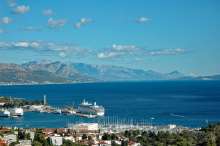 Split Ferry Port Weekend Traffic Continues to Rise: 75,000 Passengers, Over 17,000 Vehicles