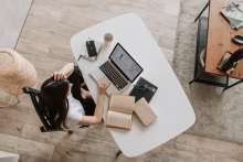 Working from home erases line between working hours and private time