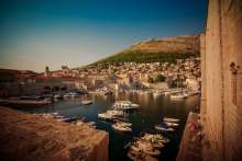 Tourists Choosing Mljet and Peljesac Over Dubrovnik, Caterers Struggling to Cover Basic Costs