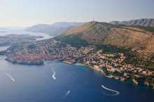 Should Jadrolinija's Old Dubrovnik-Rijeka Line be Returned?