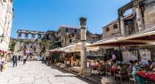 354,000 Tourists in Croatia: 