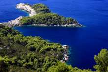 Over 100 junk cars removed from Mljet island
