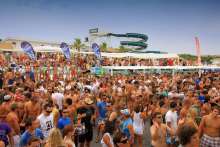 Croatian Ibiza Suffers from Corona: Only 30 People Counted on Zrce Beach