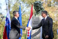 Milanović and Pahor Unveil Monument to Slovenian Poet Prešern in Zagreb