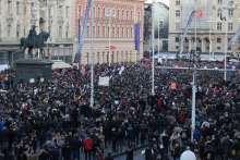 RTL Reporter Attacked during Zagreb Protest against COVID-19 Certificates