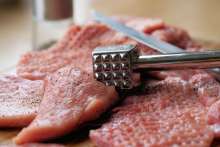 Meat production affected by lower prices due to corona crisis