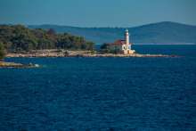 Energy Transition Plan: Brac Island Introduces Green Renewable Energy Policies