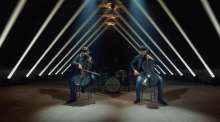 2CELLOS 