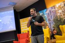 Nimrod Dean Kuchel gave a keynote speech at Zagreb Digital Nomad Week