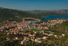 24 Hours in Stari Grad: For Those Seeking a More Laid-Back Experience