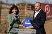 Contracts for Co-financing Implementation of EU Projects Presented in Osijek