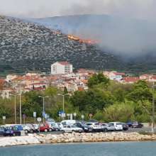 VIDEO: Lighting Strike Starts Fire Above Trogir