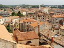 Less Croatian Tourists in Commercial Accommodation Than in July 2021