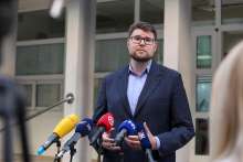 SDP Leader: New Anti-epidemic Rules Have Neither Been Announced nor Explained
