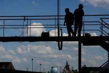 Party: Minister lying about severance packages for Sisak refinery workers being high